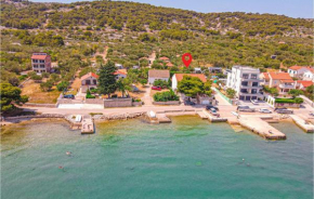 Stunning Home In Betina With House Sea View
